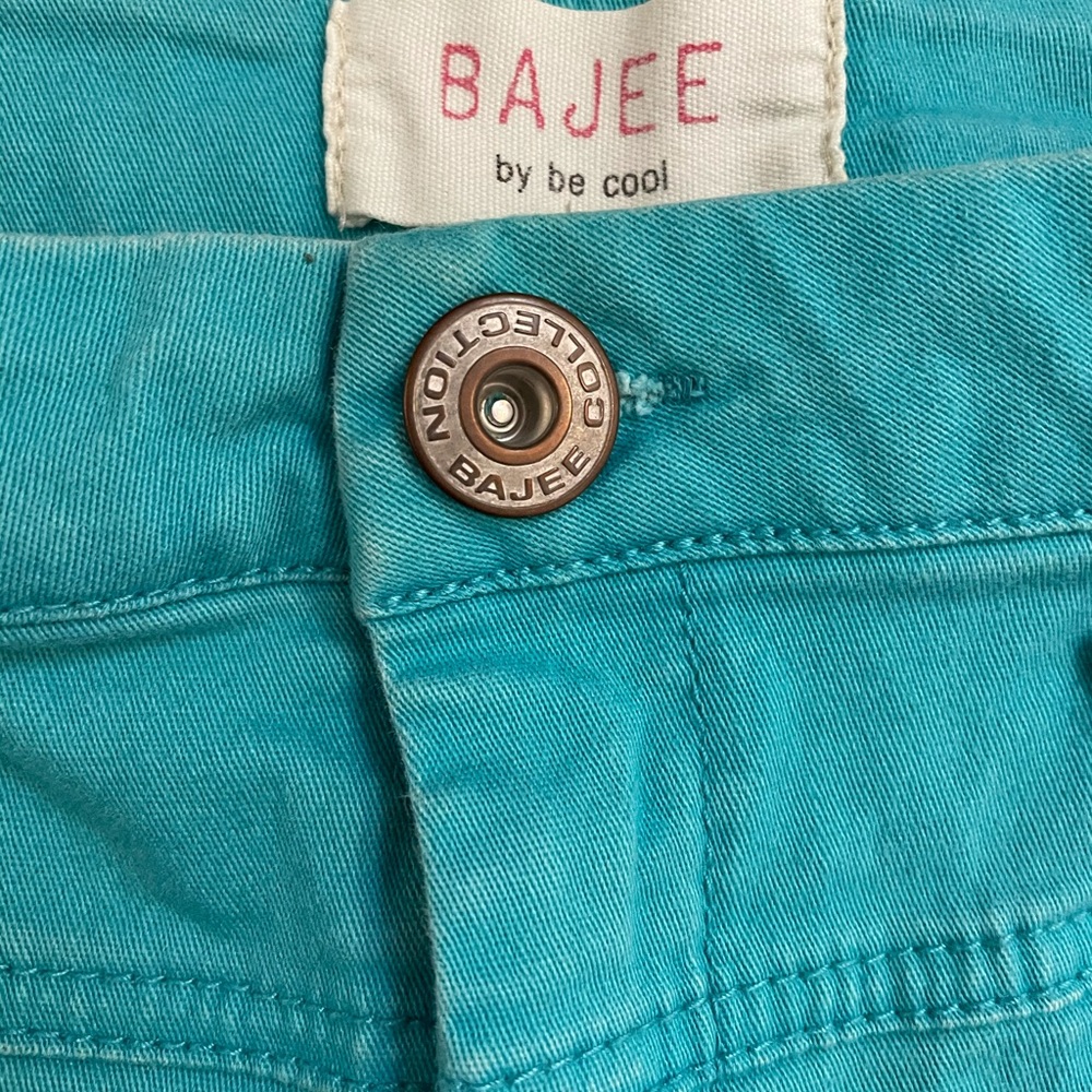 High rise blue/teal jean shorts - Picture 3 of 3